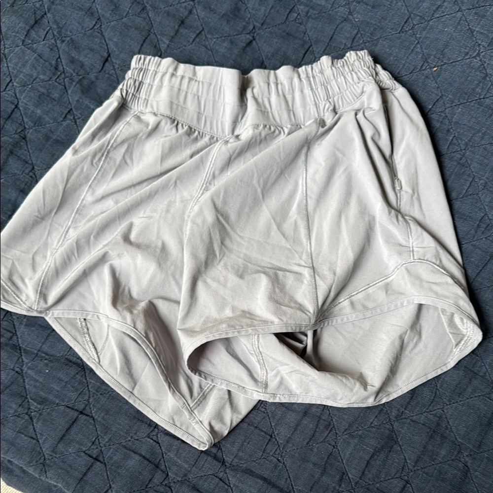 Lululemon Athletica Gray Athletic Shorts Lightweight Quick-Dry